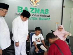 Wujud Nyata Program “Bogor Peduli”, BAZNAS Kabupaten Bogor Salurkan Bantuan Kaki Palsu Untuk Penyandang Disabilitas